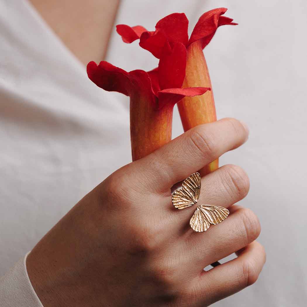 Adjustable Dimensional Butterfly Wings Ring -Bronze